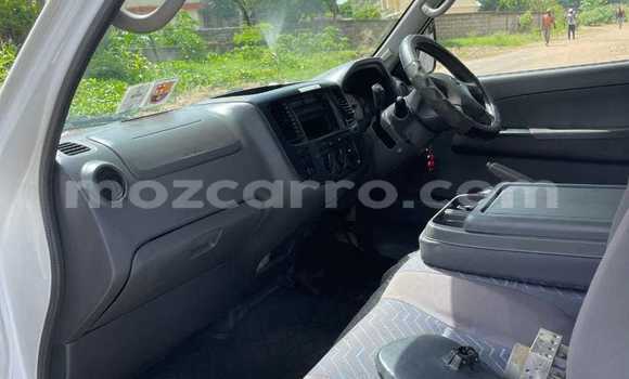 Tenga Itsva Nissan Caravan Chena Mota in Maputo in Maputo Tenga Itsva Nissan Caravan Chena Mota in Maputo in Maputo