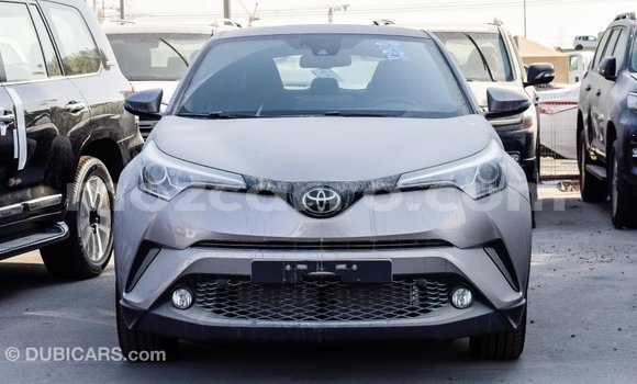 Tenga Imported Toyota C-HR Zvimwe Mota in Import - Dubai in Cabo Delgado Tenga Imported Toyota C-HR Zvimwe Mota in Import - Dubai in Cabo Delgado