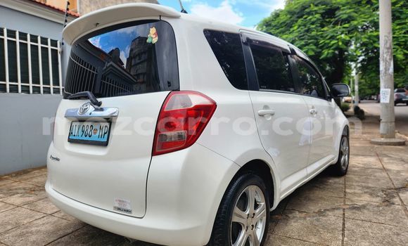 Comprar Usado Toyota Ractis Branco Carro em Maputo em Maputo Comprar Usado Toyota Ractis Branco Carro em Maputo em Maputo