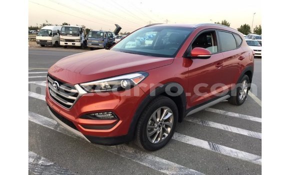 Tenga Imported Hyundai Tucson Tsvuku Mota in Import - Dubai in Cabo Delgado Tenga Imported Hyundai Tucson Tsvuku Mota in Import - Dubai in Cabo Delgado