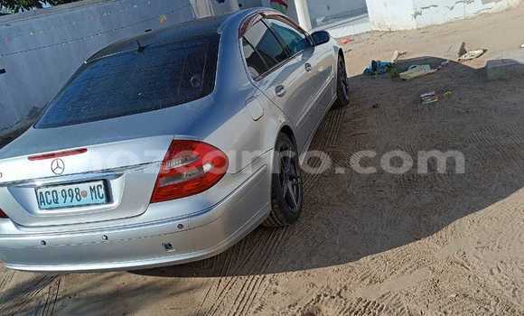 Nunua Ilio tumika Mercedes-Benz C-Classe Nyingine Gari ndani ya Maputo nchini Maputo Nunua Ilio tumika Mercedes-Benz C-Classe Nyingine Gari ndani ya Maputo nchini Maputo