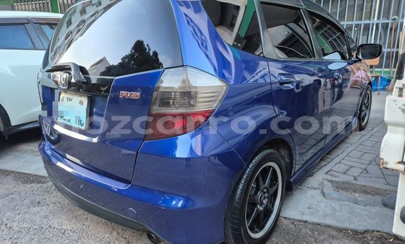 Buy Used Honda Fit Blue Car in Maputo in Maputo Buy Used Honda Fit Blue Car in Maputo in Maputo