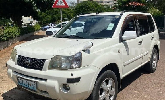 Tenga Tsaru Nissan X-Trail Chena Mota in Maputo in Maputo