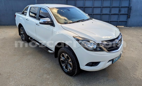 Buy Used Mazda BT-50 White Car in Maputo in Maputo Buy Used Mazda BT-50 White Car in Maputo in Maputo