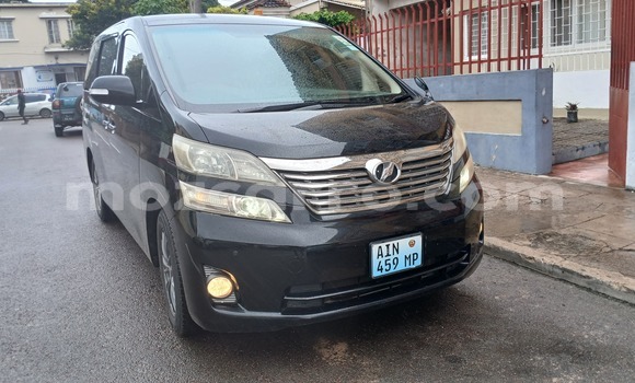 Nunua Ilio tumika Toyota Vellfire Fedha Gari ndani ya Maputo nchini Maputo Nunua Ilio tumika Toyota Vellfire Fedha Gari ndani ya Maputo nchini Maputo