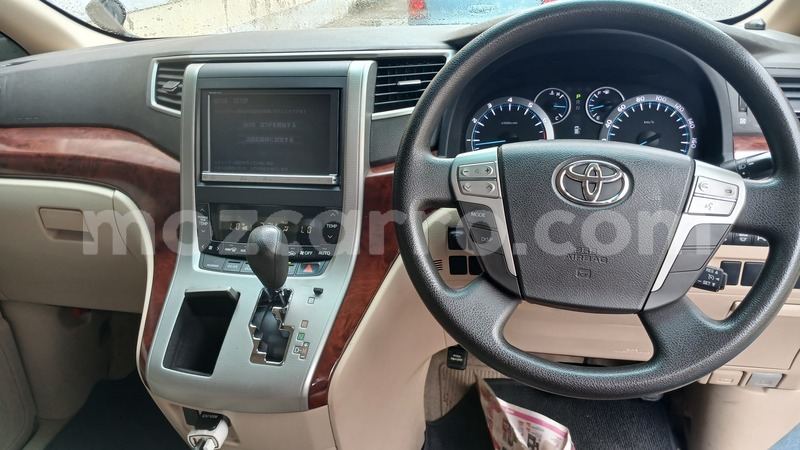 Big with watermark toyota vellfire maputo maputo 37649
