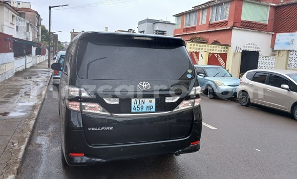Tenga Tsaru Toyota Vellfire Sirivha Mota in Maputo in Maputo Tenga Tsaru Toyota Vellfire Sirivha Mota in Maputo in Maputo