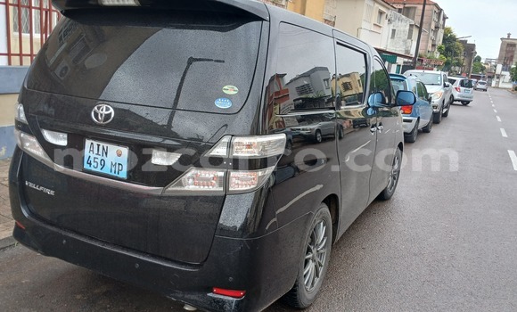 Tenga Tsaru Toyota Vellfire Sirivha Mota in Maputo in Maputo Tenga Tsaru Toyota Vellfire Sirivha Mota in Maputo in Maputo