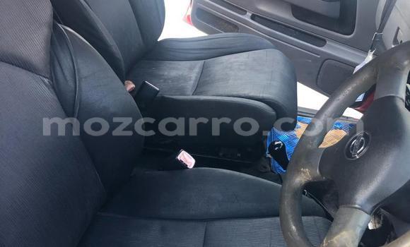 Comprar Usado Nissan Hardbody Vermelho Carro em Maputo em Maputo Comprar Usado Nissan Hardbody Vermelho Carro em Maputo em Maputo