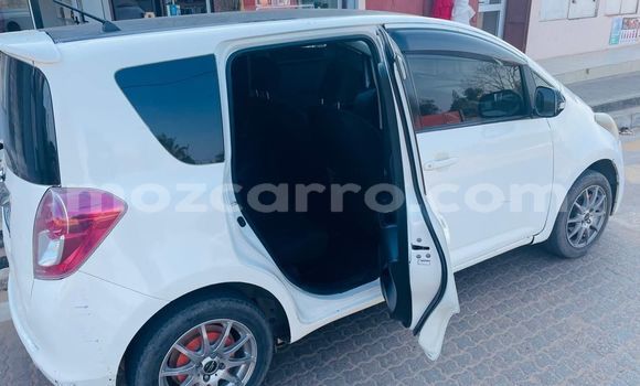 Nunua Ilio tumika Toyota Ractis Nyeupe Gari ndani ya Maputo nchini Maputo Nunua Ilio tumika Toyota Ractis Nyeupe Gari ndani ya Maputo nchini Maputo