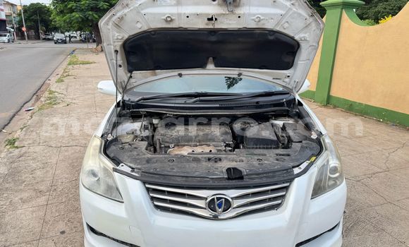 Tenga Tsaru Toyota Blade Chena Mota in Maputo in Maputo Tenga Tsaru Toyota Blade Chena Mota in Maputo in Maputo