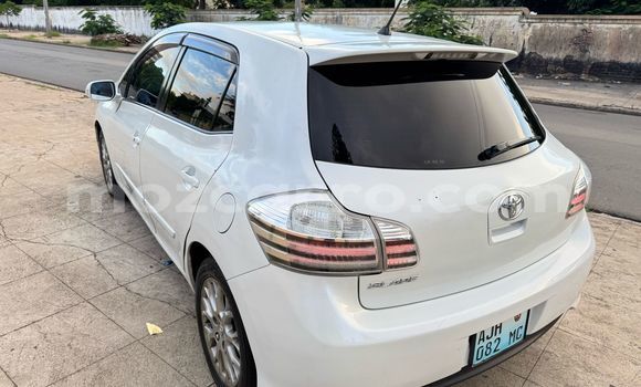 Tenga Tsaru Toyota Blade Chena Mota in Maputo in Maputo Tenga Tsaru Toyota Blade Chena Mota in Maputo in Maputo