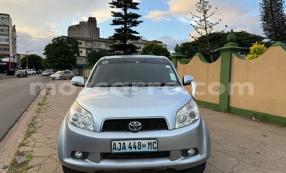 Nunua Ilio tumika Toyota Rush Fedha Gari ndani ya Maputo nchini Maputo Nunua Ilio tumika Toyota Rush Fedha Gari ndani ya Maputo nchini Maputo