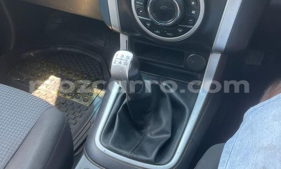 Comprar Usado Isuzu D-MAX Prata Carro em Maputo em Maputo Comprar Usado Isuzu D-MAX Prata Carro em Maputo em Maputo