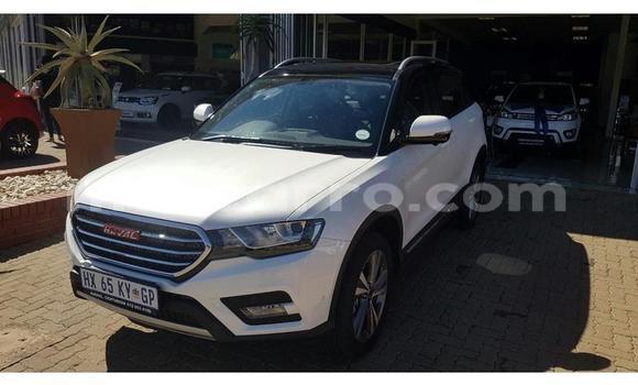 Comprar Usado Haval H6 Vermelho Carro em Beira em Sofala Comprar Usado Haval H6 Vermelho Carro em Beira em Sofala