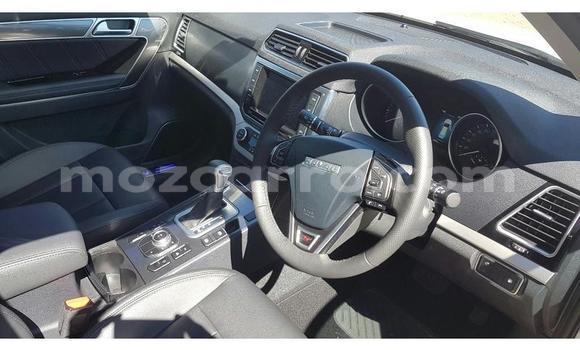 Comprar Usado Haval H6 Vermelho Carro em Beira em Sofala Comprar Usado Haval H6 Vermelho Carro em Beira em Sofala