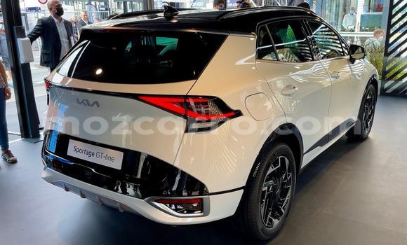 Comprar Usado Kia Sportage Branco Carro em Maputo em Maputo Comprar Usado Kia Sportage Branco Carro em Maputo em Maputo