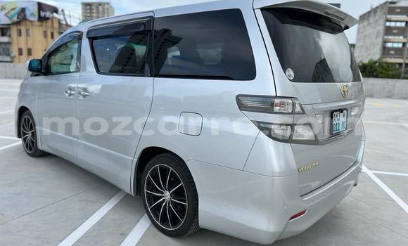 Tenga Itsva Toyota Vellfire Zvimwe Mota in Maputo in Maputo Tenga Itsva Toyota Vellfire Zvimwe Mota in Maputo in Maputo