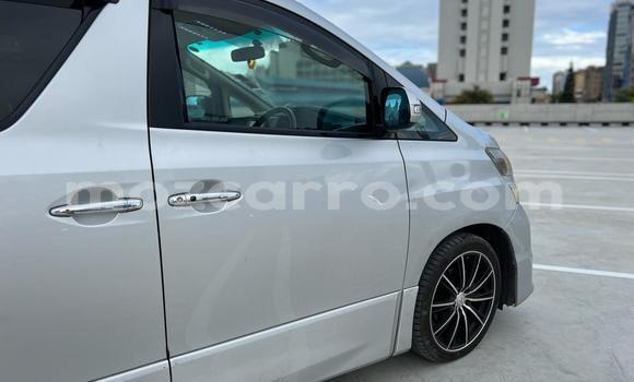 Tenga Itsva Toyota Vellfire Zvimwe Mota in Maputo in Maputo Tenga Itsva Toyota Vellfire Zvimwe Mota in Maputo in Maputo