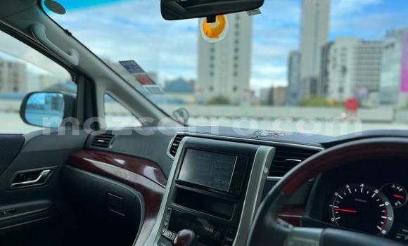 Tenga Itsva Toyota Vellfire Zvimwe Mota in Maputo in Maputo Tenga Itsva Toyota Vellfire Zvimwe Mota in Maputo in Maputo