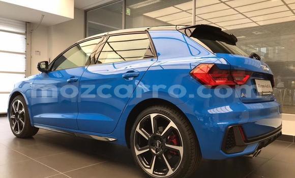 Comprar Usado Audi A1 Branco Carro em Beira em Sofala
