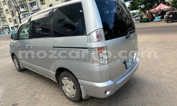 Tenga Tsaru Toyota Voxy Sirivha Mota in Maputo in Maputo Tenga Tsaru Toyota Voxy Sirivha Mota in Maputo in Maputo