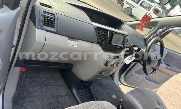 Tenga Tsaru Toyota Voxy Sirivha Mota in Maputo in Maputo Tenga Tsaru Toyota Voxy Sirivha Mota in Maputo in Maputo