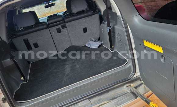 Tenga Tsaru Toyota Land Cruiser Prado Sirivha Mota in Maputo in Maputo Tenga Tsaru Toyota Land Cruiser Prado Sirivha Mota in Maputo in Maputo