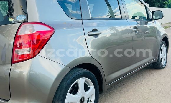 Comprar Usado Toyota Ractis Castanho Carro em Maputo em Maputo Comprar Usado Toyota Ractis Castanho Carro em Maputo em Maputo