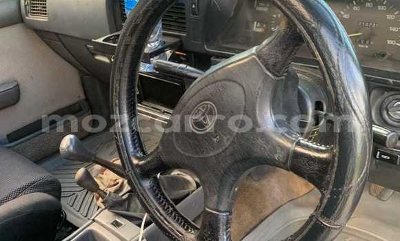 Nunua Ilio tumika Toyota Hilux Nyingine Gari ndani ya Maputo nchini Maputo Nunua Ilio tumika Toyota Hilux Nyingine Gari ndani ya Maputo nchini Maputo