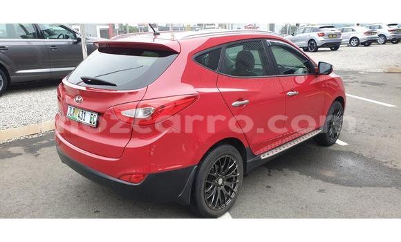Comprar Usado Hyundai ix35 Preto Carro em Beira em Sofala Comprar Usado Hyundai ix35 Preto Carro em Beira em Sofala
