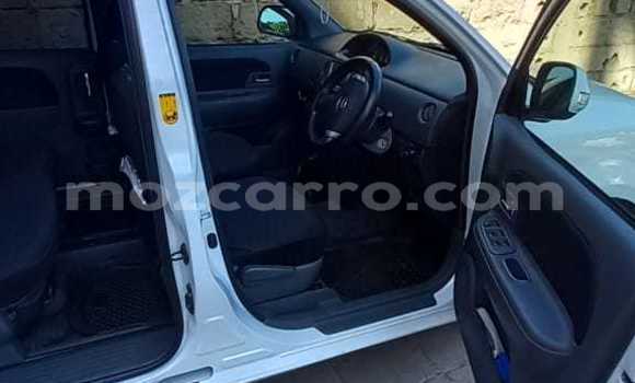 Nunua Ilio tumika Toyota Sienta Nyeupe Gari ndani ya Maputo nchini Maputo Nunua Ilio tumika Toyota Sienta Nyeupe Gari ndani ya Maputo nchini Maputo