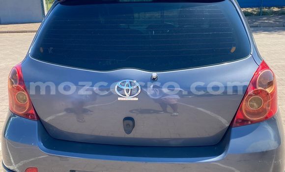 Nunua Ilio tumika Toyota Vitz Fedha Gari ndani ya Maputo nchini Maputo Nunua Ilio tumika Toyota Vitz Fedha Gari ndani ya Maputo nchini Maputo