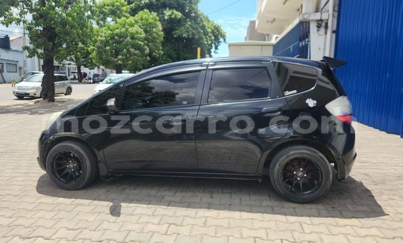 Buy Used Honda Fit Blue Car in Maputo in Maputo Buy Used Honda Fit Blue Car in Maputo in Maputo