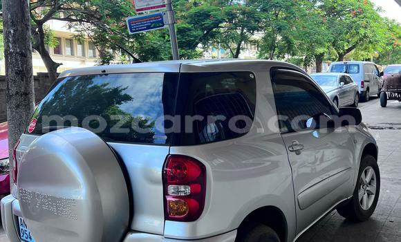 Tenga Tsaru Toyota RAV4 Zvimwe Mota in Maputo in Maputo Tenga Tsaru Toyota RAV4 Zvimwe Mota in Maputo in Maputo