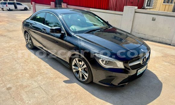 Nunua Ilio tumika Mercedes‒Benz SLS AMG Nyeusi Gari ndani ya Maputo nchini Maputo