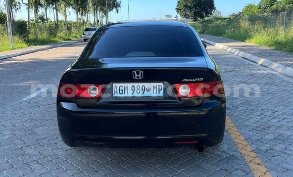 Comprar Usado Honda Accord Preto Carro em Maputo em Maputo Comprar Usado Honda Accord Preto Carro em Maputo em Maputo