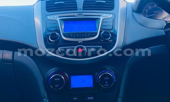 Nunua Ilio tumika Hyundai Accent Nyeusi Gari ndani ya Maputo nchini Maputo Nunua Ilio tumika Hyundai Accent Nyeusi Gari ndani ya Maputo nchini Maputo
