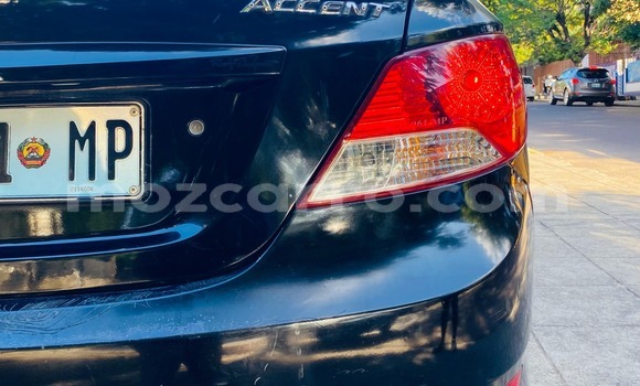 Nunua Ilio tumika Hyundai Accent Nyeusi Gari ndani ya Maputo nchini Maputo Nunua Ilio tumika Hyundai Accent Nyeusi Gari ndani ya Maputo nchini Maputo