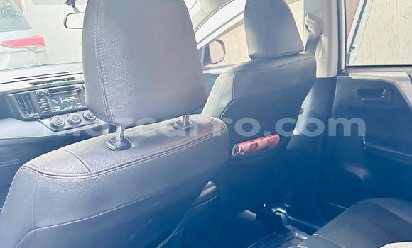 Comprar Usado Toyota RAV4 Branco Carro em Maputo em Maputo Comprar Usado Toyota RAV4 Branco Carro em Maputo em Maputo