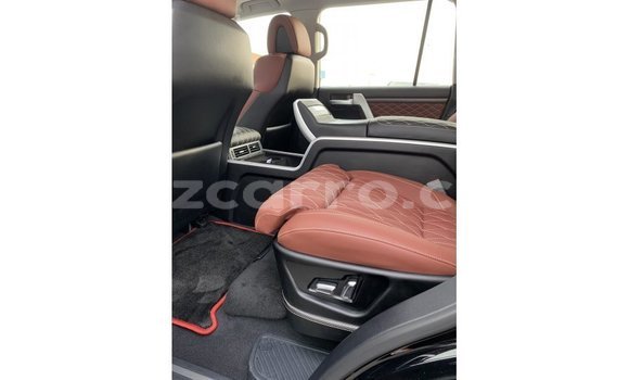 Nunua Imported Toyota Land Cruiser Nyeusi Gari ndani ya Import - Dubai nchini Cabo Delgado Nunua Imported Toyota Land Cruiser Nyeusi Gari ndani ya Import - Dubai nchini Cabo Delgado