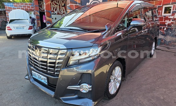 Nunua Mpya Toyota Alphard Nyeusi Gari ndani ya Maputo nchini Maputo