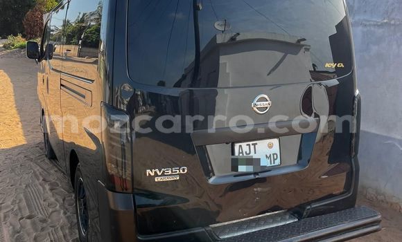 Nunua Ilio tumika Nissan Caravan Nyeusi Gari ndani ya Maputo nchini Maputo Nunua Ilio tumika Nissan Caravan Nyeusi Gari ndani ya Maputo nchini Maputo
