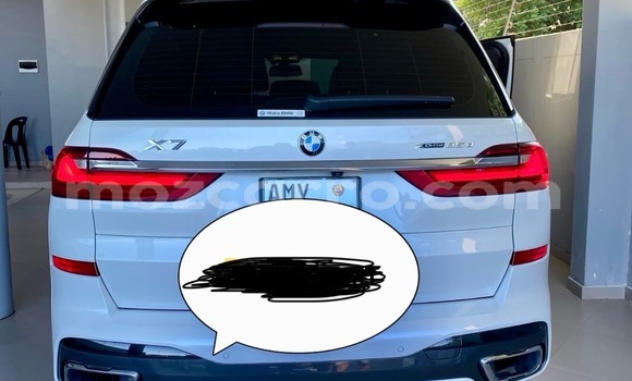 Comprar Importar BMW X7 Branco Carro em Moçambique em Nampula Comprar Importar BMW X7 Branco Carro em Moçambique em Nampula