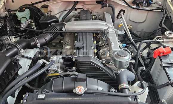 Buy New Toyota Land Cruiser White Car in Maputo in Maputo Buy New Toyota Land Cruiser White Car in Maputo in Maputo