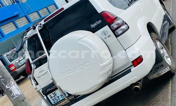 Comprar Usado Toyota Land Cruiser Prado Branco Carro em Maputo em Maputo Comprar Usado Toyota Land Cruiser Prado Branco Carro em Maputo em Maputo