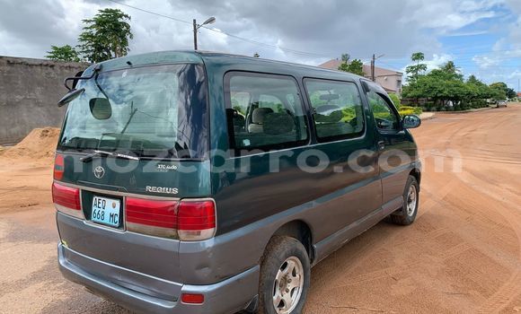 Tenga Tsaru Toyota Regius Girinhi Mota in Maputo in Maputo Tenga Tsaru Toyota Regius Girinhi Mota in Maputo in Maputo