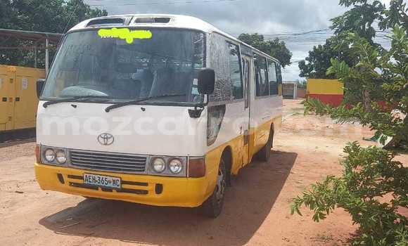 Comprar Usado Toyota Coaster Branco Carro em Maputo em Maputo Comprar Usado Toyota Coaster Branco Carro em Maputo em Maputo