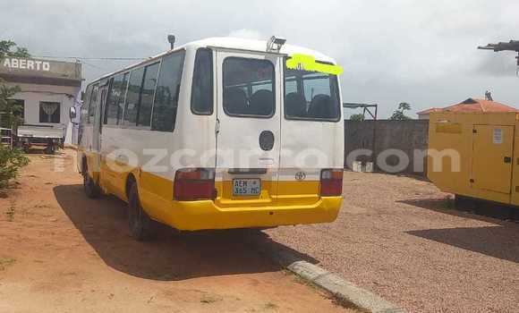 Comprar Usado Toyota Coaster Branco Carro em Maputo em Maputo Comprar Usado Toyota Coaster Branco Carro em Maputo em Maputo