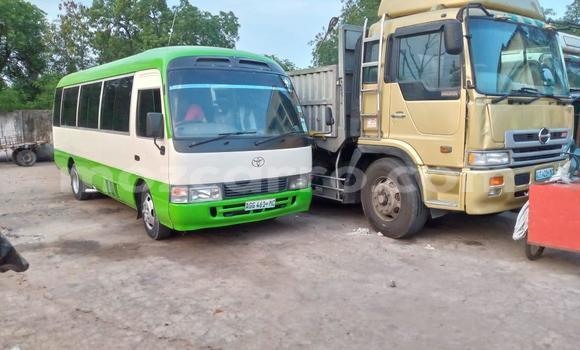 Buy Used Toyota Coaster White Car in Maputo in Maputo Buy Used Toyota Coaster White Car in Maputo in Maputo